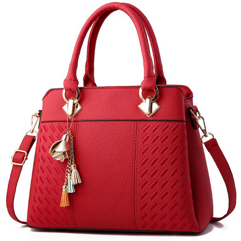 Lingge Embroidered Handbag Foreign Trade New Women's Large Bag Shoulder Bag Middle-aged Crossbody Bag Simple All-match Elegant