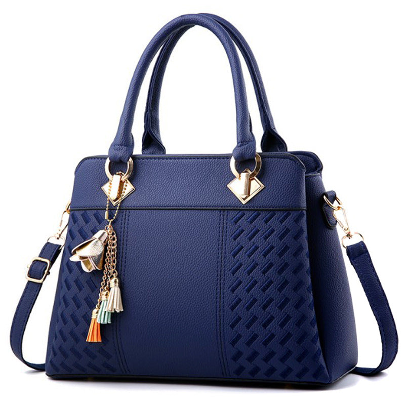 Lingge Embroidered Handbag Foreign Trade New Women's Large Bag Shoulder Bag Middle-aged Crossbody Bag Simple All-match Elegant