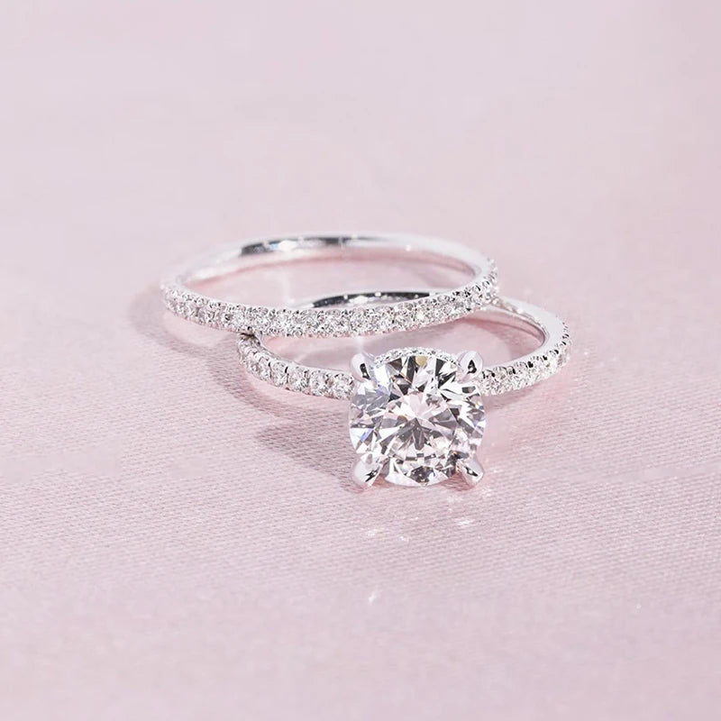 Huitan Trendy Female Set Rings with Brilliant Round Cubic Zircon Wedding Rings High Quality Silver Color Band Engagement Jewelry