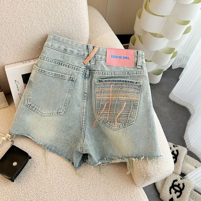 Summer 2023 New High Waist Slimming Design Sense Ripped Wide Leg Denim Shorts Women's Pants All-match Hot Pants