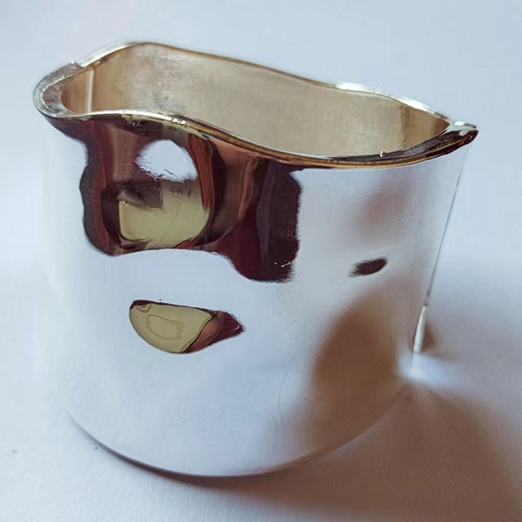 Dongguan Factory Direct Sales European and American Popular Simple Exaggerated Wide-Brimmed Sub-Gold Brushed Bracelet Normcore Spring Buckle Women's Bracelet