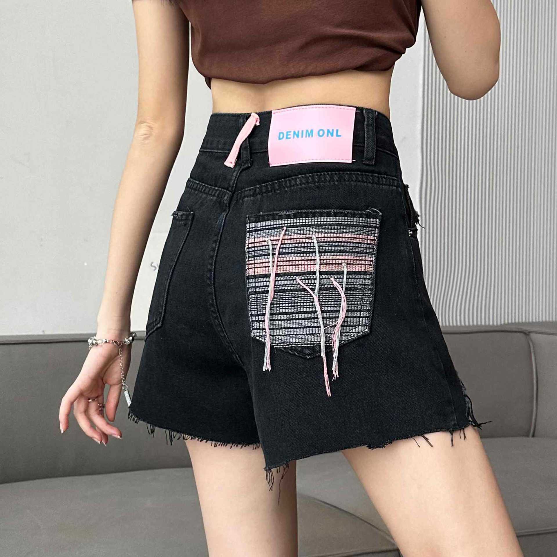 Summer 2023 New High Waist Slimming Design Sense Ripped Wide Leg Denim Shorts Women's Pants All-match Hot Pants