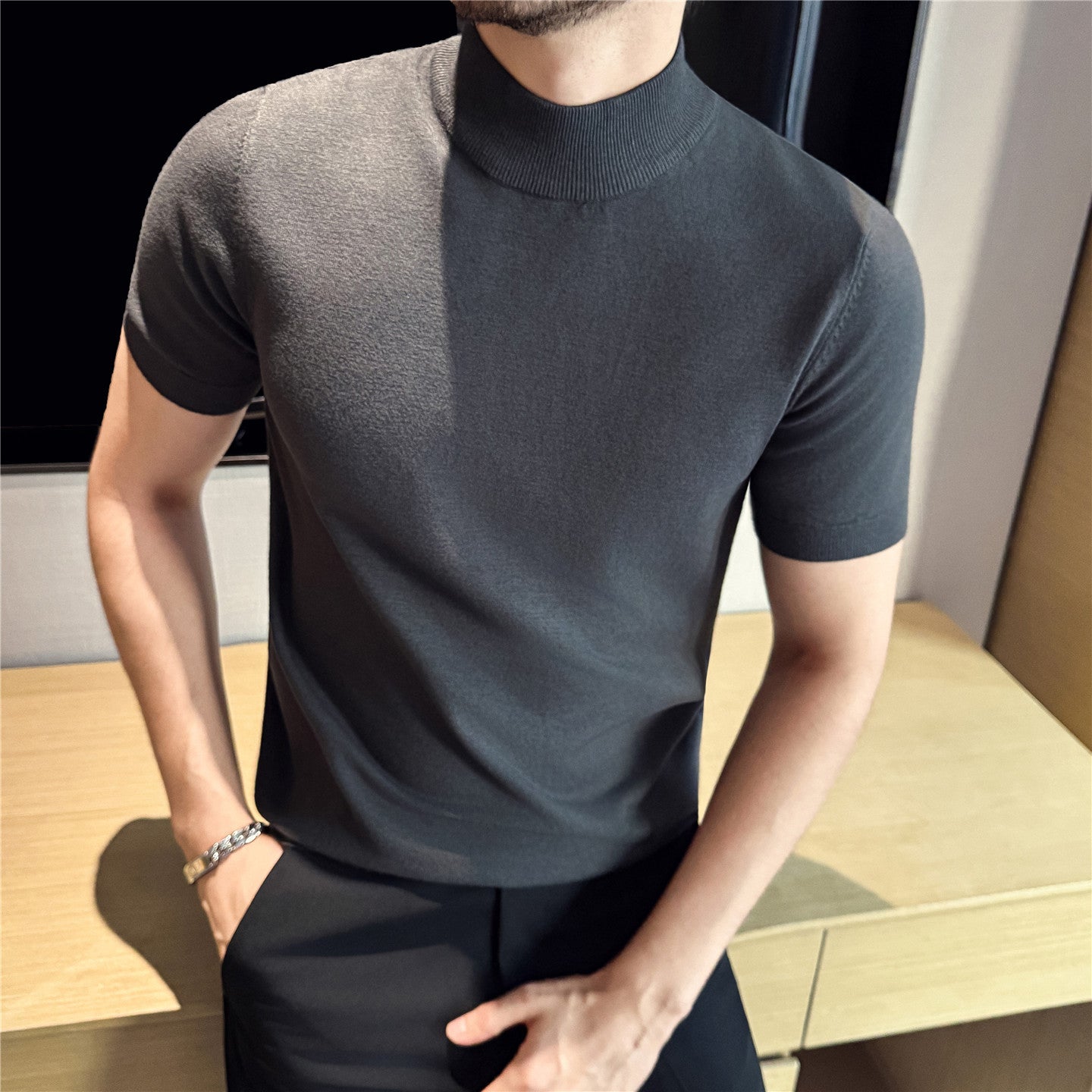 Tiktok Taobao Dropshipping Men's Short-Sleeve Knitwear, Fashionable Versatile Half-Turtleneck Slim-Fit Half-Sleeve Sweater Base Shirt