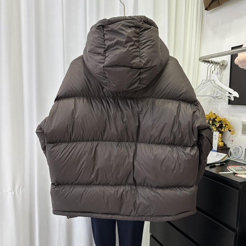 Short, Thick Cotton Jacket for Petite Women, 2026 Winter Trendy Fashion New Hooded Warm Puffer Jacket