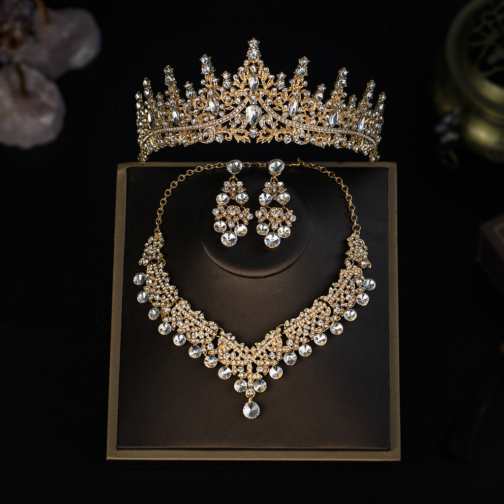 European and American Bride Jewelry Three-piece Suit High-class Dance Wedding Jewelry Alloy Diamond Crown Necklace Earrings suit