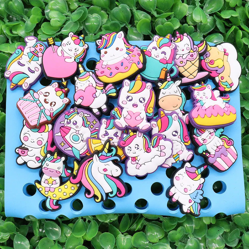 20pcs Cute Animals Unicorns Boys Girls Shoe Charms Horse Garden Shoe Accessories Decorations for Kids Birthday Gift