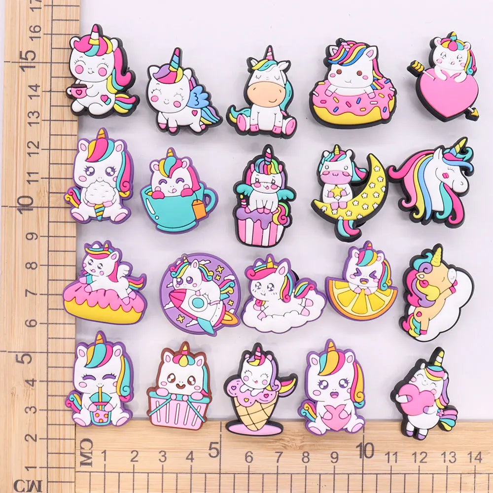 20pcs Cute Animals Unicorns Boys Girls Shoe Charms Horse Garden Shoe Accessories Decorations for Kids Birthday Gift