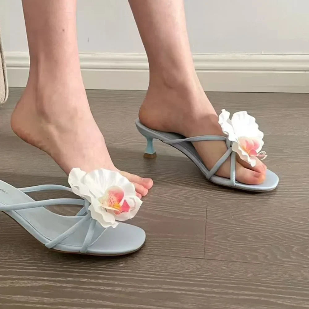 1 Pair Simulation Coloful Thai Fairy Butterfly Flower Shoe Buckles Personalized Design Butterfly Orchid Simulation Buckles Decor