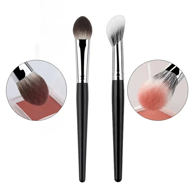 1/2PCS Peach Heart Blusher Brush - Precision Flat Applicator for Powder/Cream/Liquid, Vegan & Cruelty-Free Makeup Tool