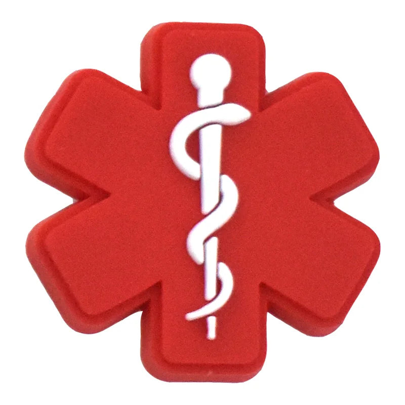 1PCS Cartton Medical Treatment Series Garden Shoe Accessories Doctor Gifts Needle Stethoscope Shoe Charms Nurse Slippers Decor