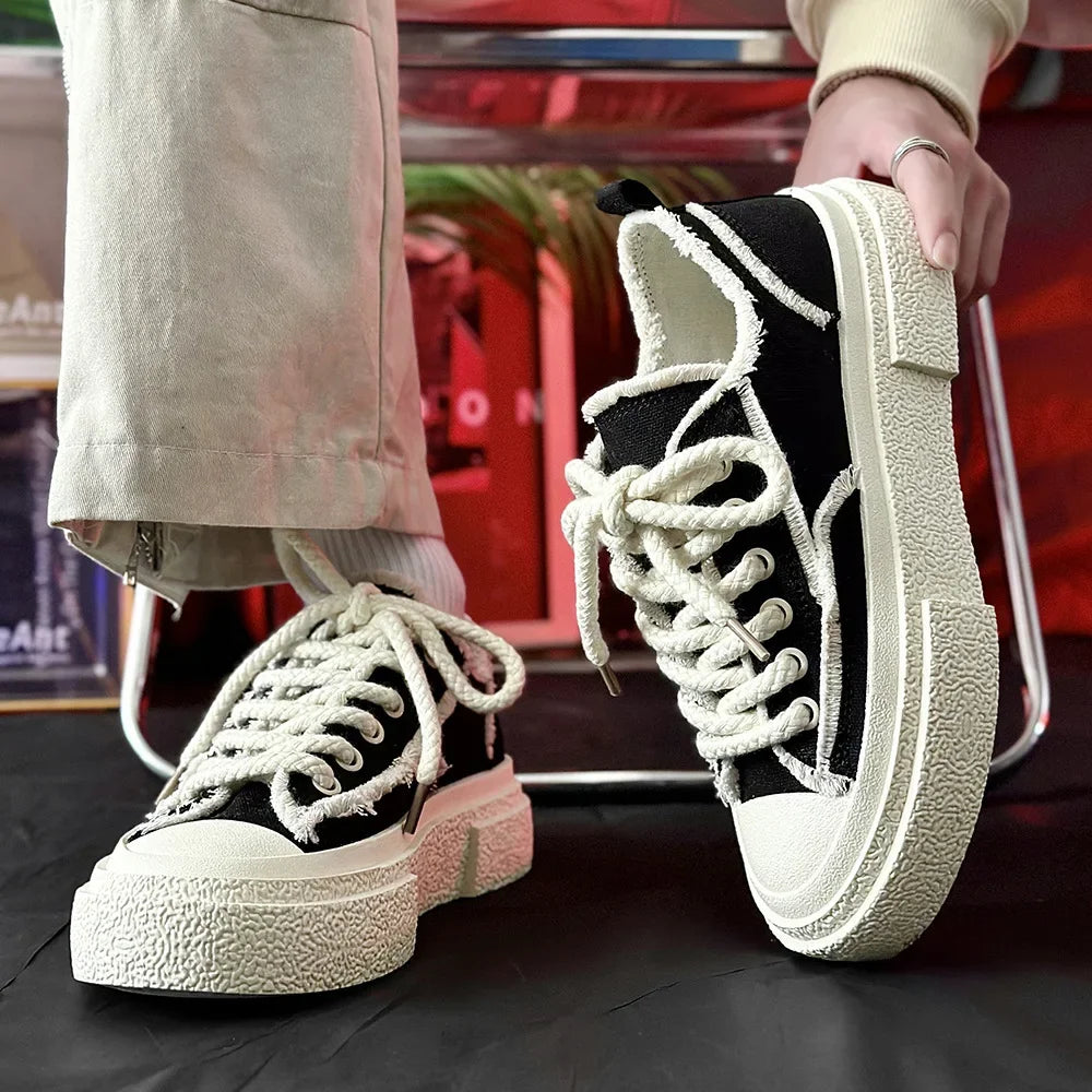 2026 Latest Men's and Women's Fashion Trendy Canvas Skateboarding Shoes Comfortable Thick Bottom Couple's Casual Sports Shoes