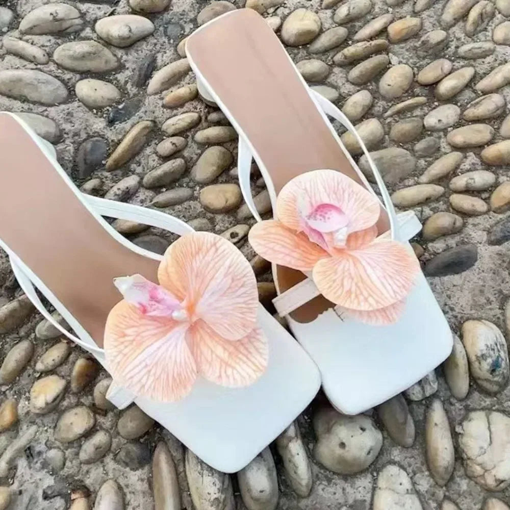 1 Pair Simulation Coloful Thai Fairy Butterfly Flower Shoe Buckles Personalized Design Butterfly Orchid Simulation Buckles Decor