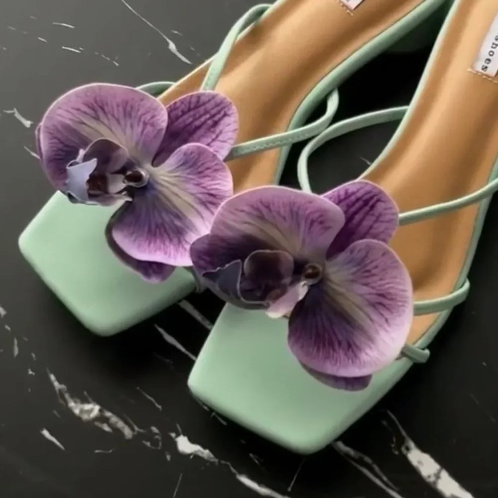 1 Pair Simulation Coloful Thai Fairy Butterfly Flower Shoe Buckles Personalized Design Butterfly Orchid Simulation Buckles Decor