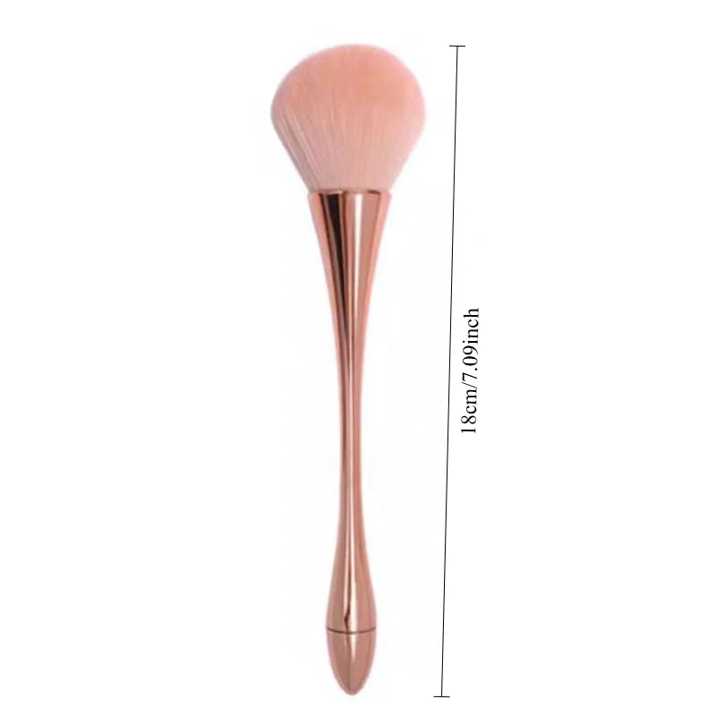 Luxurious nail brushes, new makeup brushes, blush brushes, nail brushes, dust brushes, and loose brushes