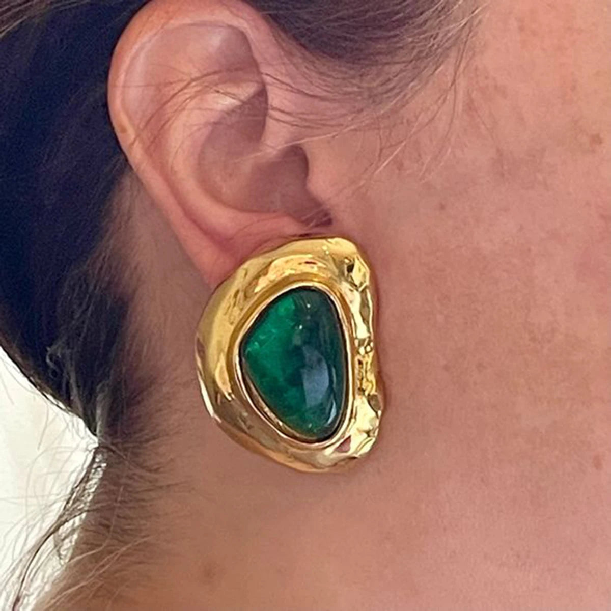 Uworld Vintage 18K Plated Gold Color Red Green Stone Geometry Ear Studs For Women Stainless Steel Earrings Waterproof Jewelry