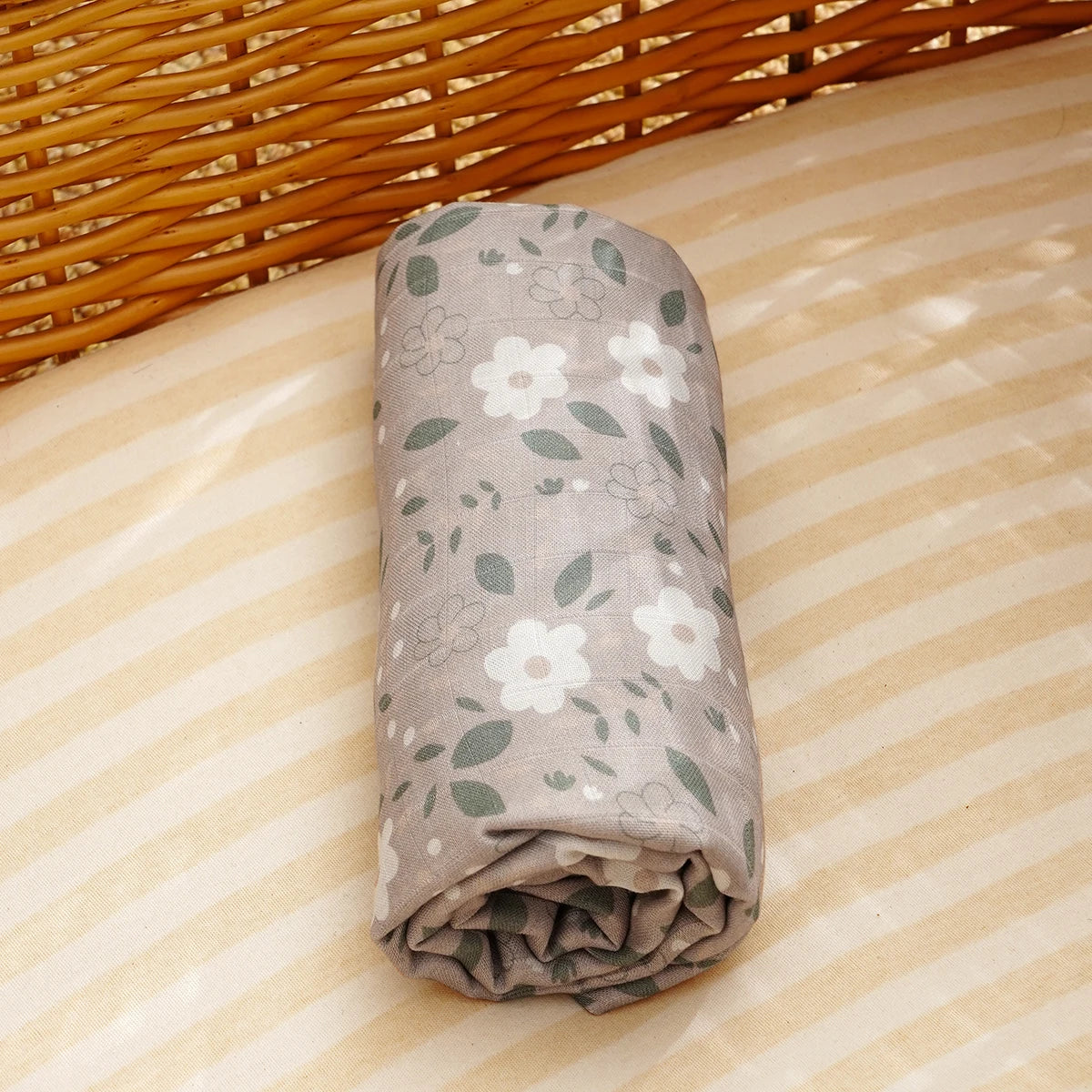 Elinfant 100% Cotton 120*110cm 2 Layers Newborn Baby Bath Towel Wrap Muslin Swaddle Blankets Wholesale Dropshipping