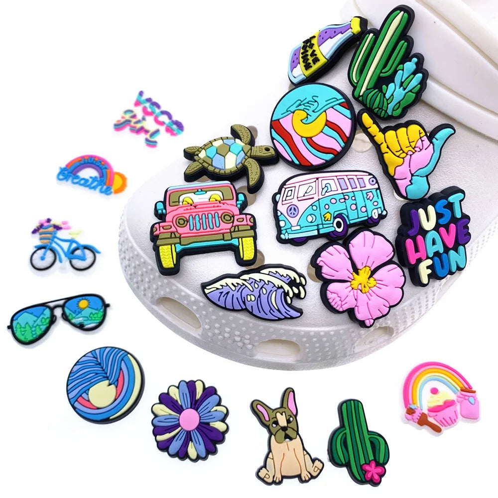 1PCS New Spring Outing Shoe Charms Flower Car Fashion Garden Shoe Accessories For Girls Party Gift PVC Button DIY Cactus Decor