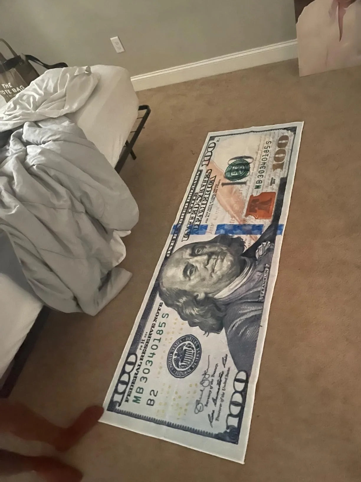100 Bill USA Money Throw Accent Area Rug Large Floor Carpets Mat Non Slip Washable Runner Carpet for Entryway Hallway Laundry Bathroom Kitchen Bedroom Living Room
